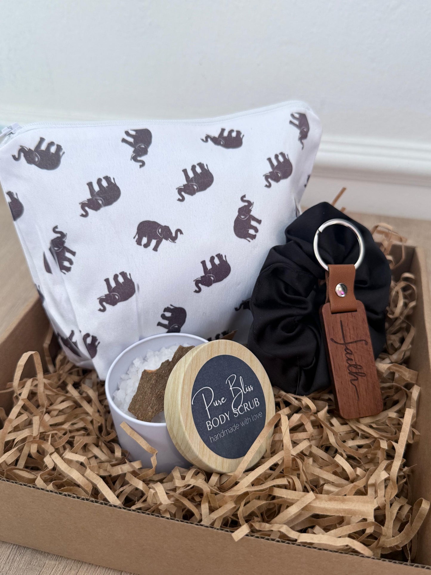 Gracefully Grounded - Women's Gist Box