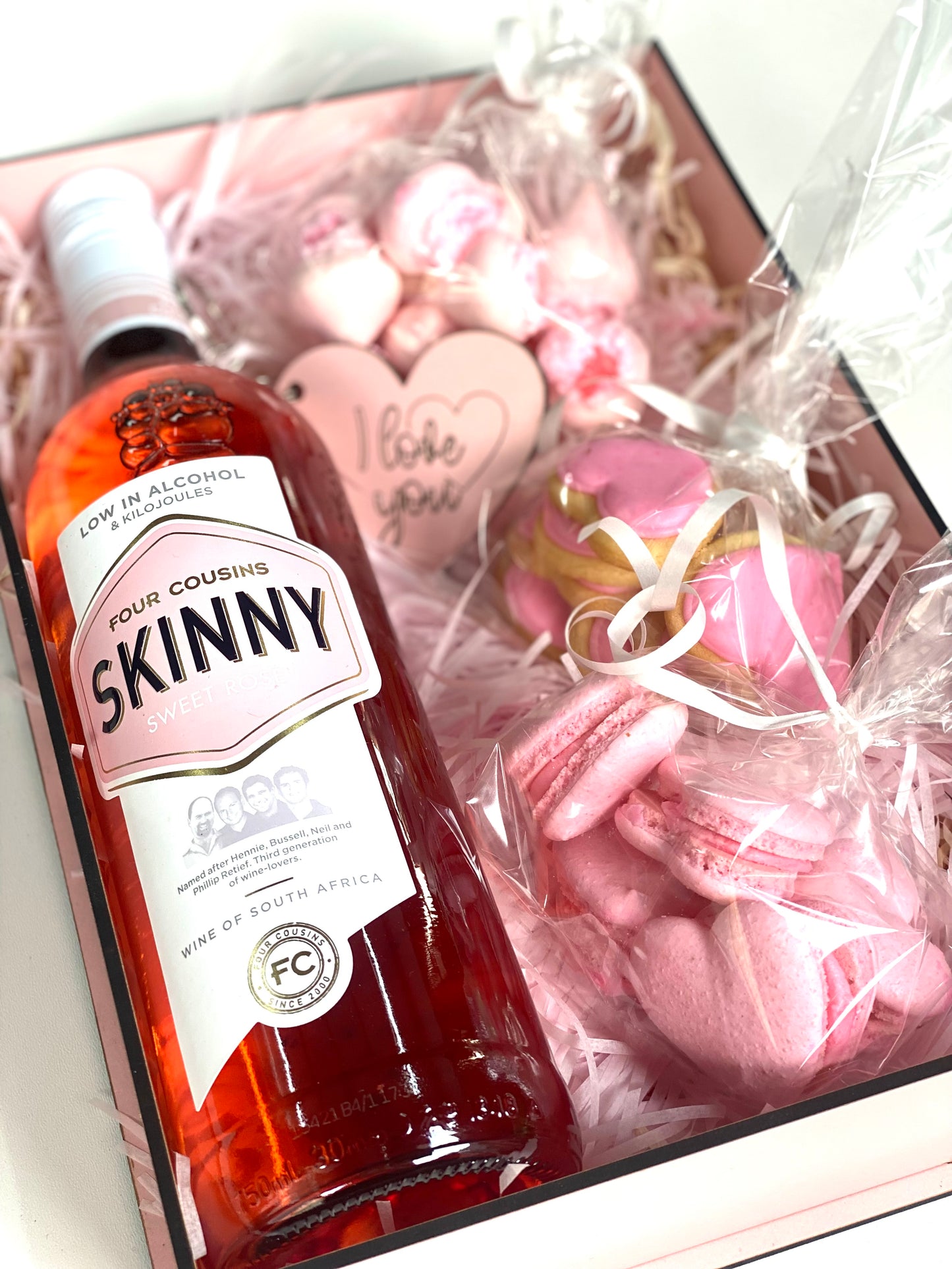 Wine & Dessert Hamper