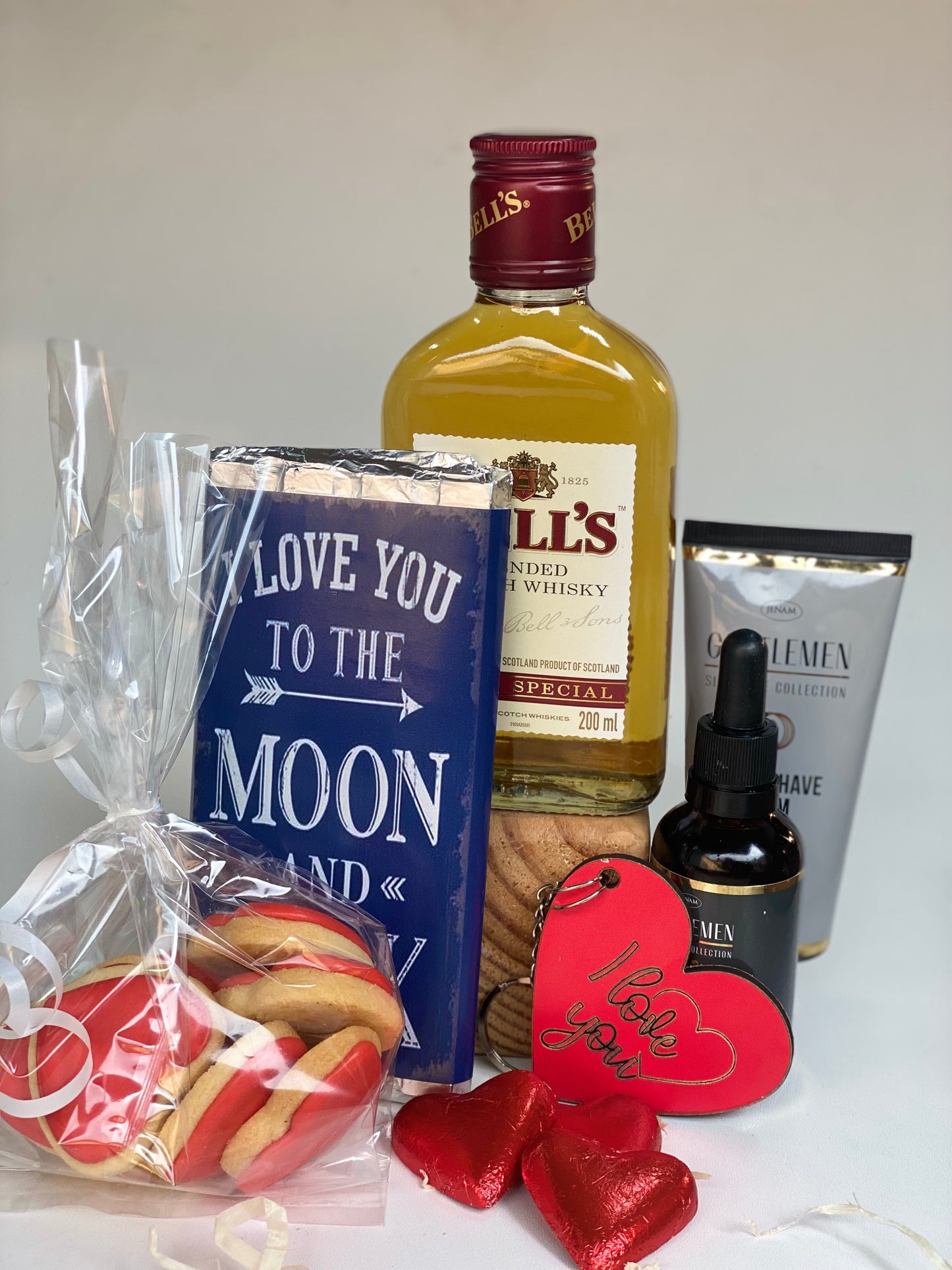 Spirits of love & groom hamper