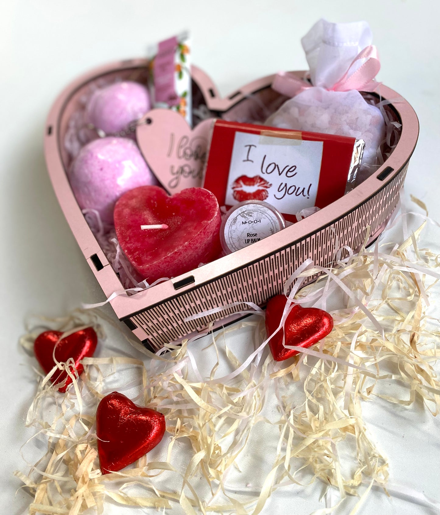 Heart Luxury Hamper