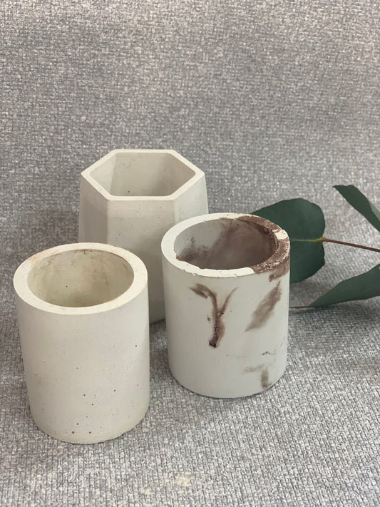 Circular Pen Holders