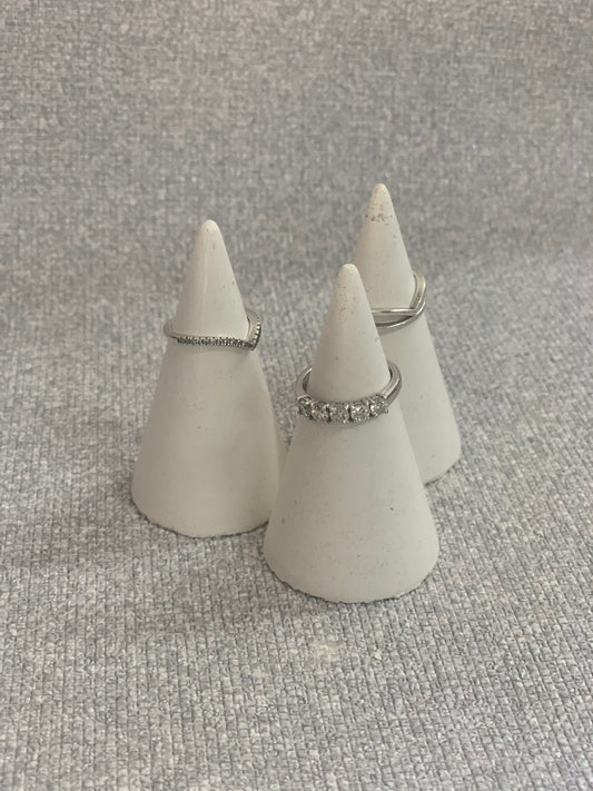 Cone Ring Holder