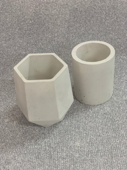 Circular Pen Holders